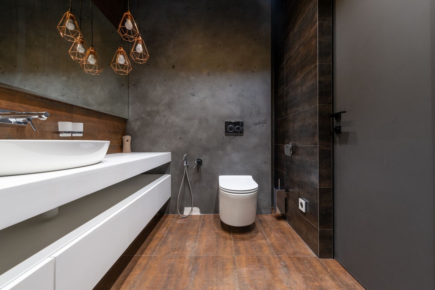 Modern betegeld toilet